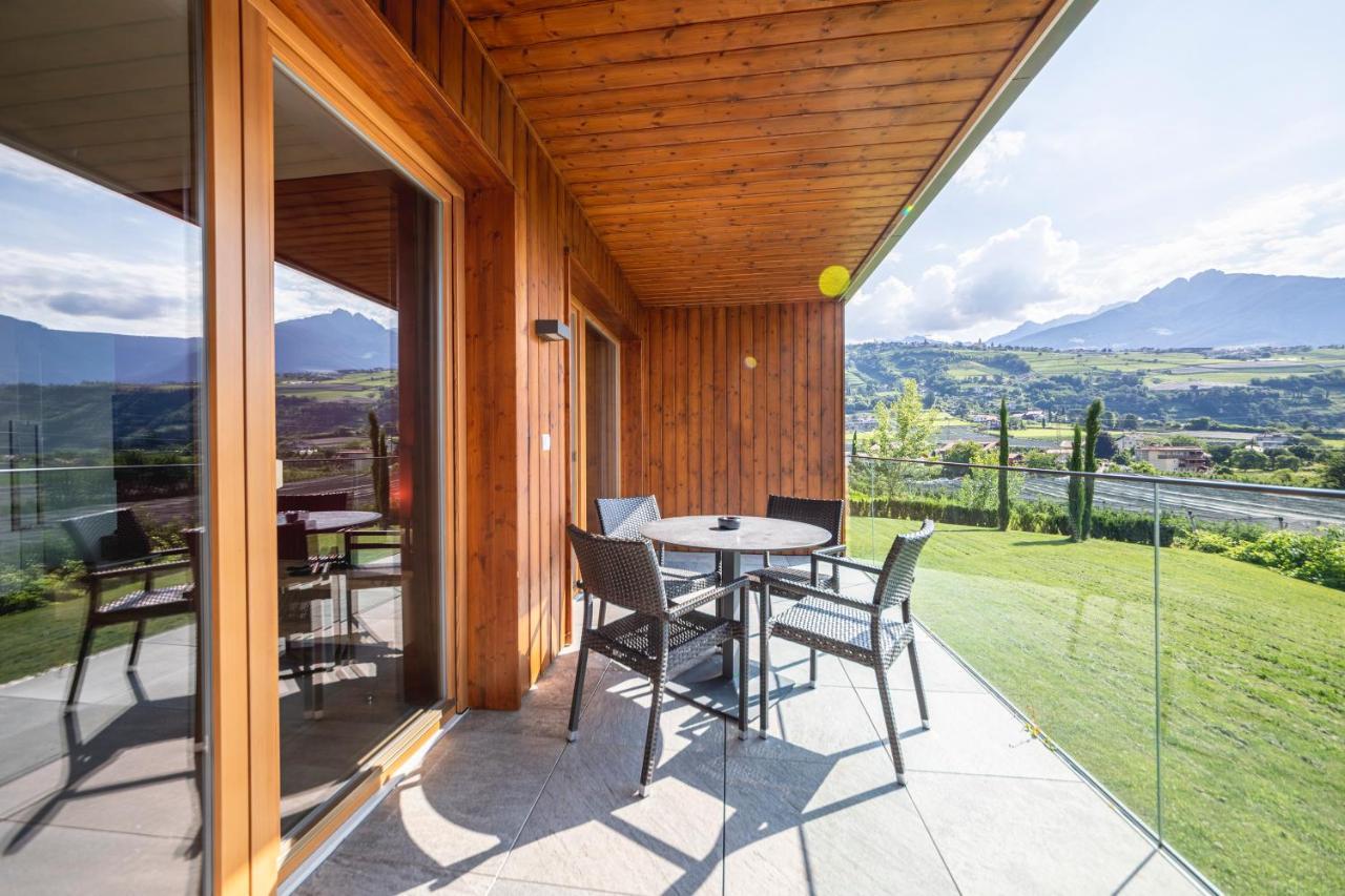 Residence Der Heinrichshof Lagundo Esterno foto